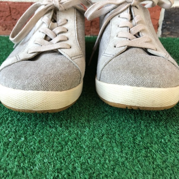 Dansko Olisa Sneaker - Picture 9 of 9